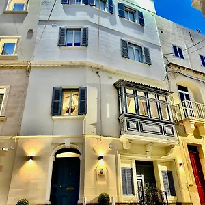 Nautilus Boutique Townhouse , Sliema Malta